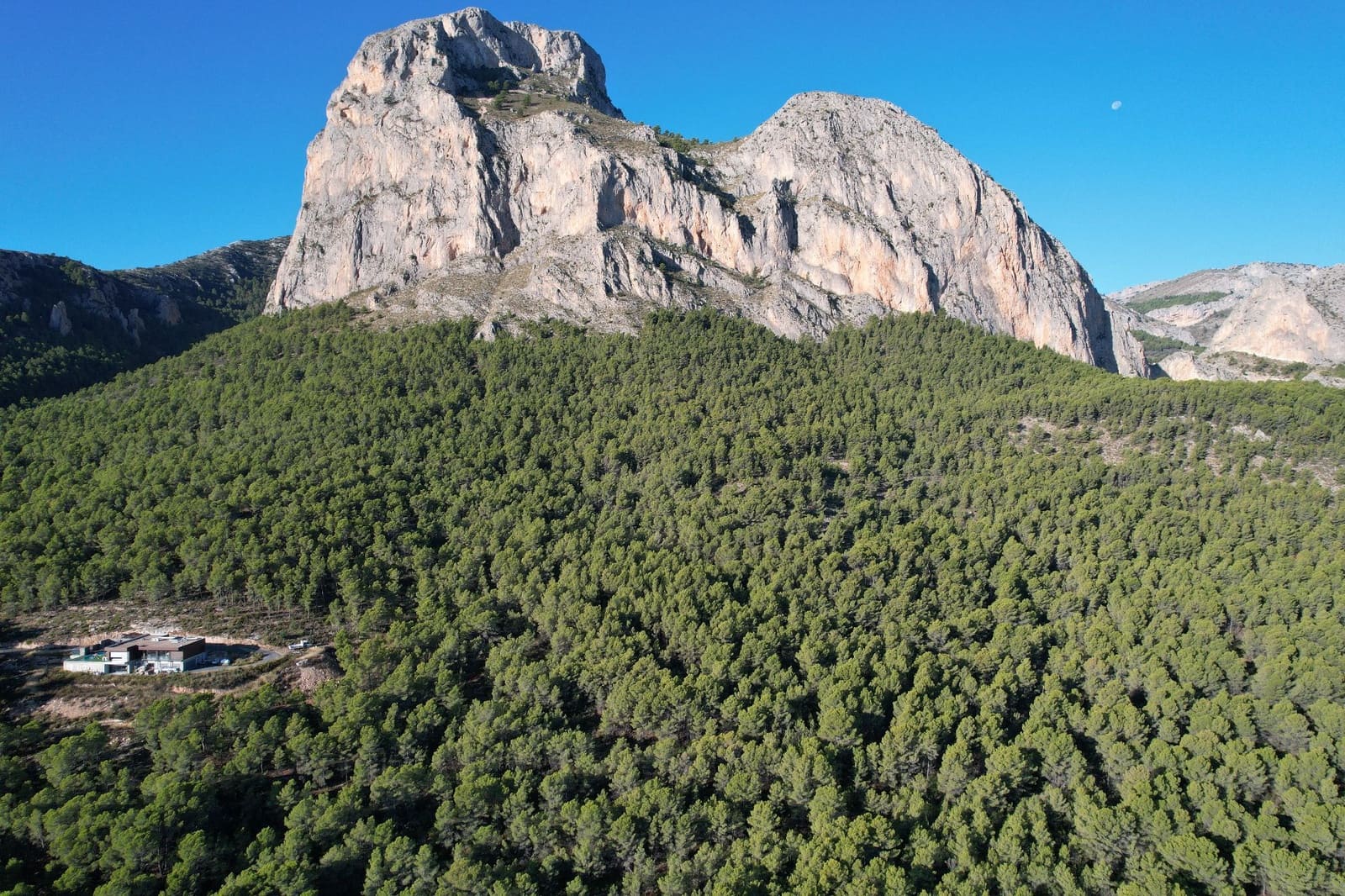 3 sovrum Villa till salu i Polop med pool - 459 000 € (Ref: 8892175)