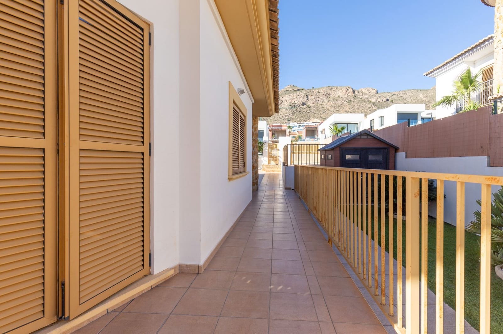 4 bedroom Villa for sale in Finestrat with pool garage - € 639,000 (Ref: 8892177)