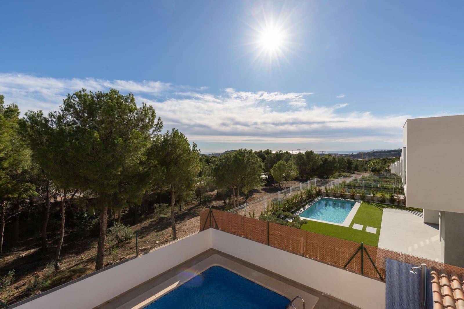 4 bedroom Villa for sale in Finestrat with pool garage - € 639,000 (Ref: 8892177)