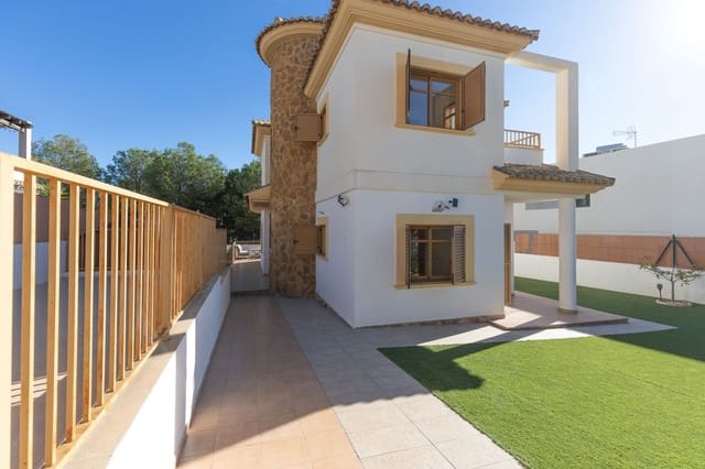 4 bedroom Villa for sale in Finestrat with pool garage - € 639,000 (Ref: 8892177)