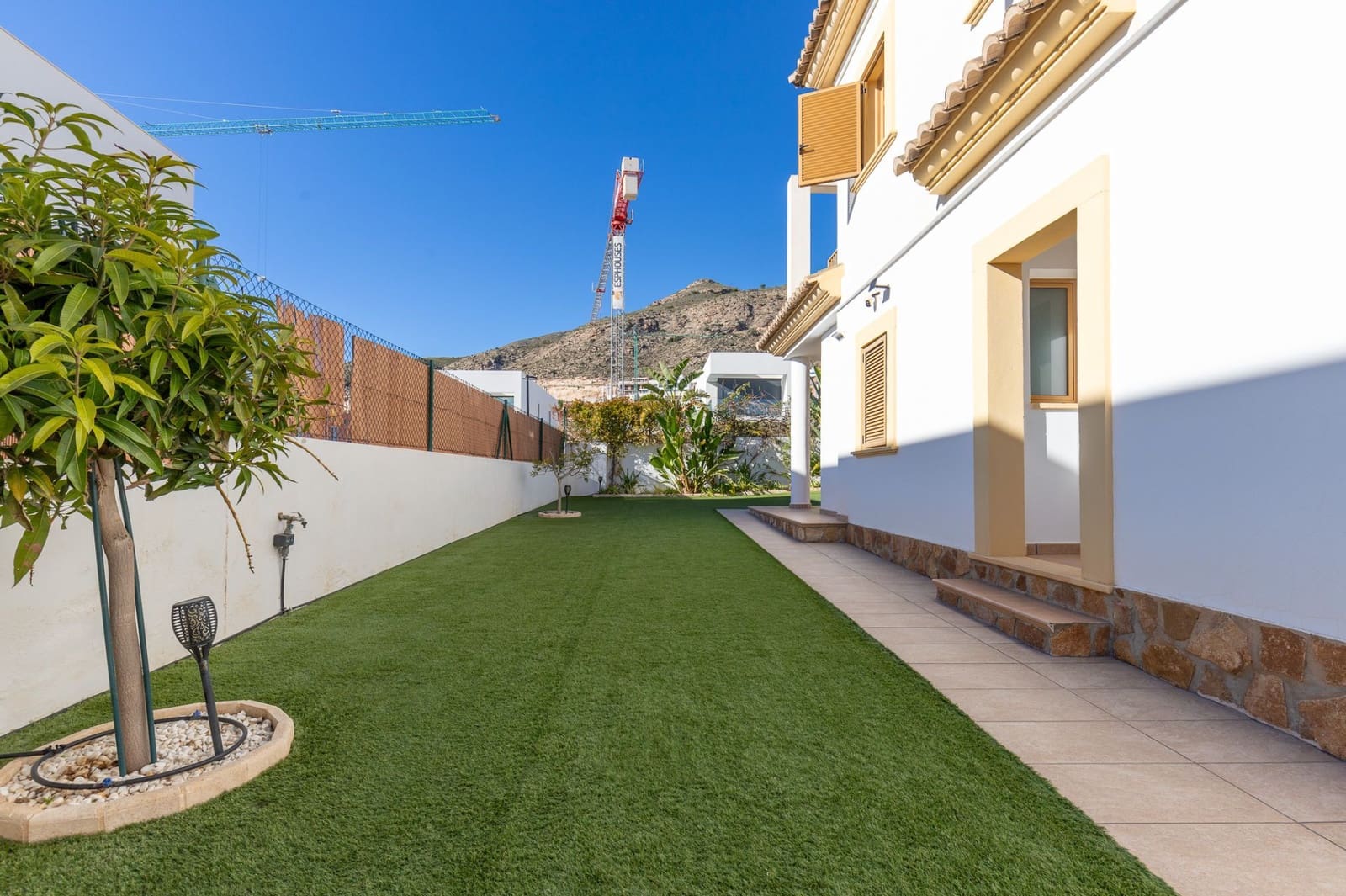 4 bedroom Villa for sale in Finestrat with pool garage - € 639,000 (Ref: 8892177)