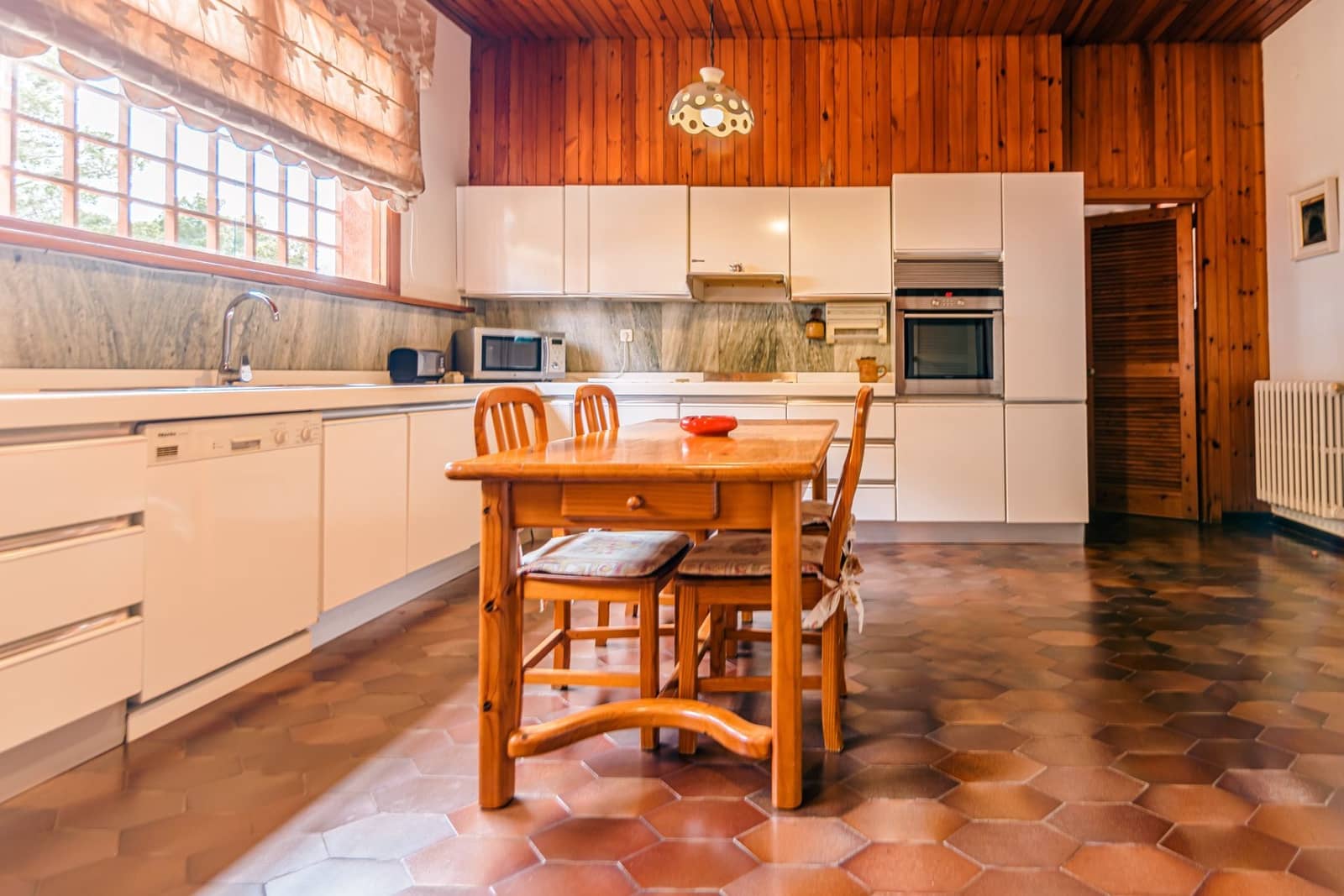 4 bedroom Villa for sale in La Nucia with pool garage - € 715,000 (Ref: 8971908)