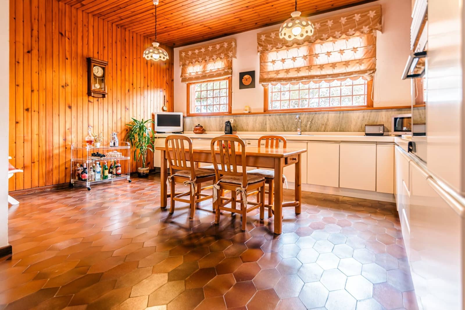 4 bedroom Villa for sale in La Nucia with pool garage - € 715,000 (Ref: 8971908)