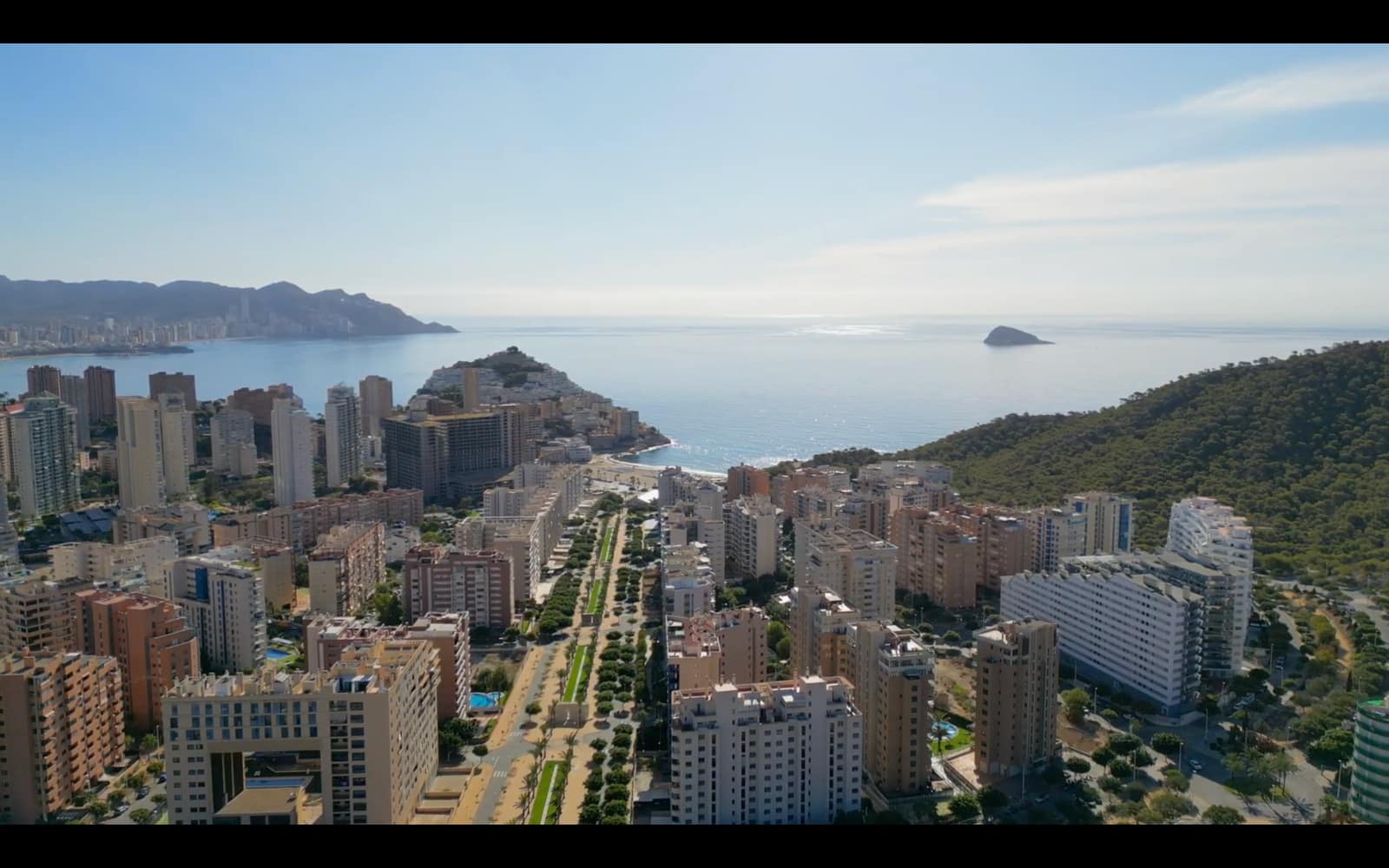 Apartamento de 2 habitaciones en La Villajoyosa / Vila Joiosa en venta con piscina garaje - 349.000 € (Ref: 8991945)