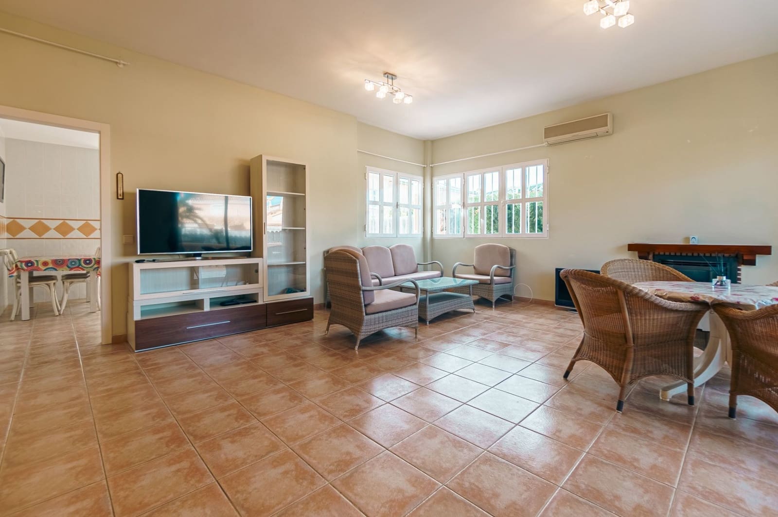 Chalet de 3 habitaciones en Albir en venta con piscina garaje - 524.500 € (Ref: 8993580)