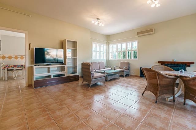 Chalet de 3 habitaciones en Albir, Alfaz del Pi / L'Alfàs del Pi en venta con piscina garaje - 524.500 € (Ref: 8993580)