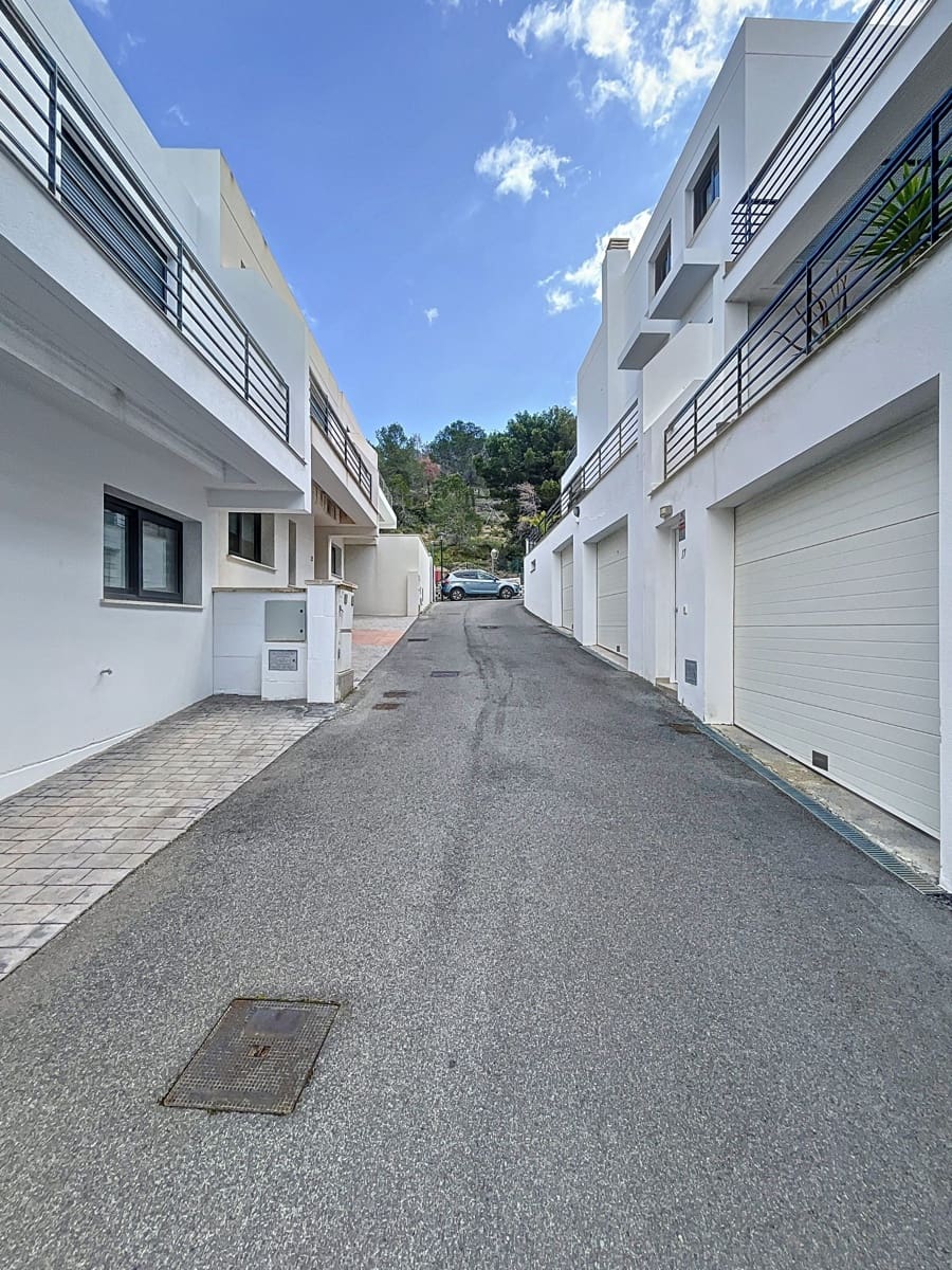 3 soveværelse Villa til salg i Albir med swimmingpool garage - € 430.000 (Ref: 8993581)