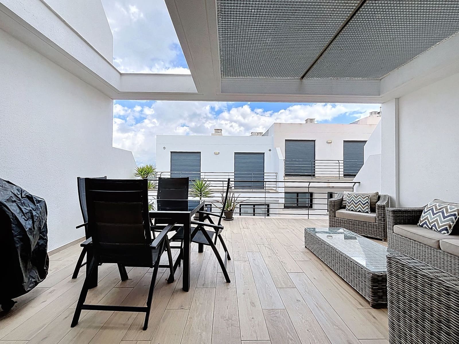 3 soveværelse Villa til salg i Albir med swimmingpool garage - € 430.000 (Ref: 8993581)