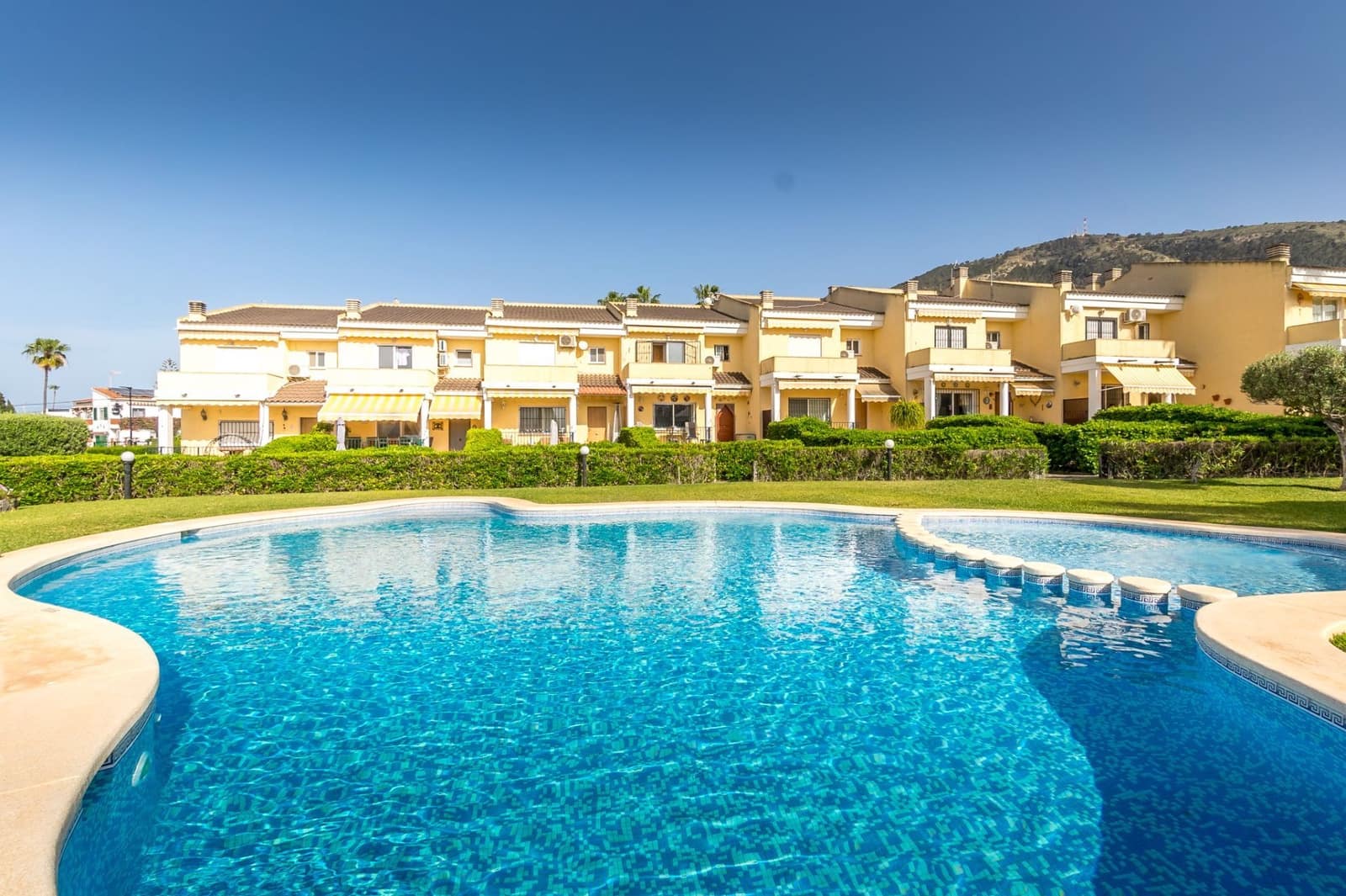 4 sovrum Villa till salu i Albir med pool garage - 429 000 € (Ref: 9081309)