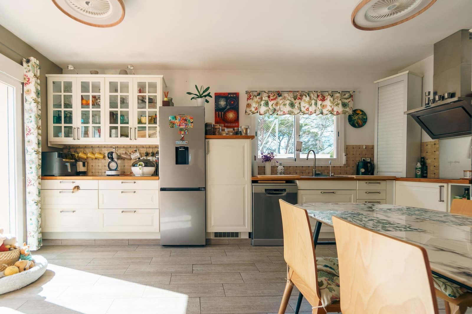 Chalet de 4 habitaciones en Alfaz del Pi / L'Alfàs del Pi en venta con piscina garaje - 695.000 € (Ref: 9349030)