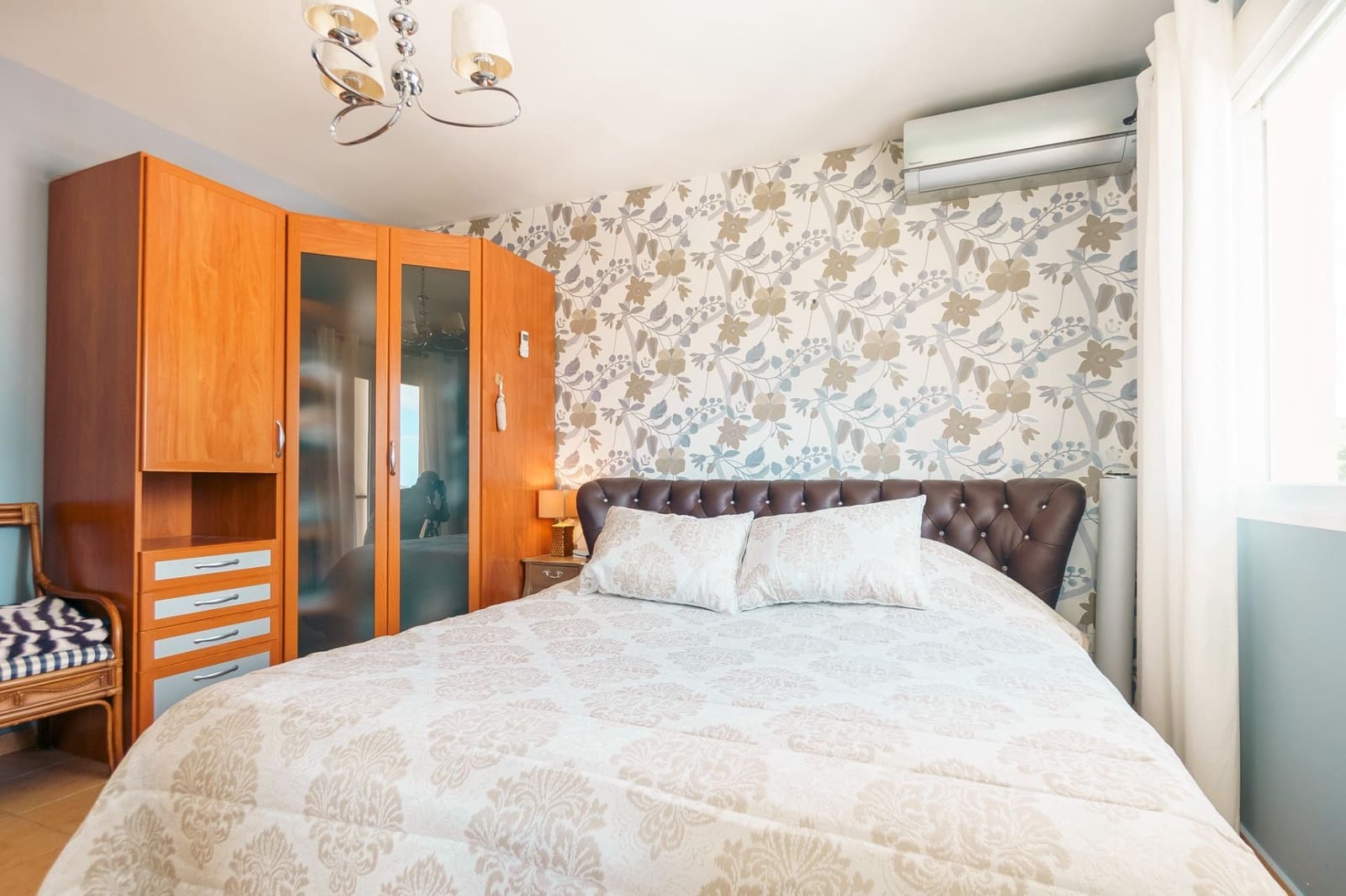 Chalet de 4 habitaciones en Alfaz del Pi / L'Alfàs del Pi en venta con piscina garaje - 695.000 € (Ref: 9349030)