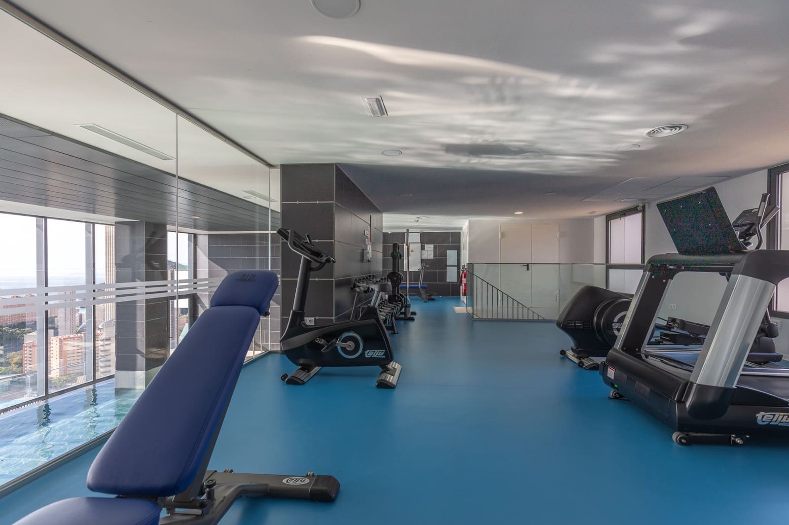 2 sovrum Lägenhet till salu i Benidorm med pool garage - 665 000 € (Ref: 9349031)