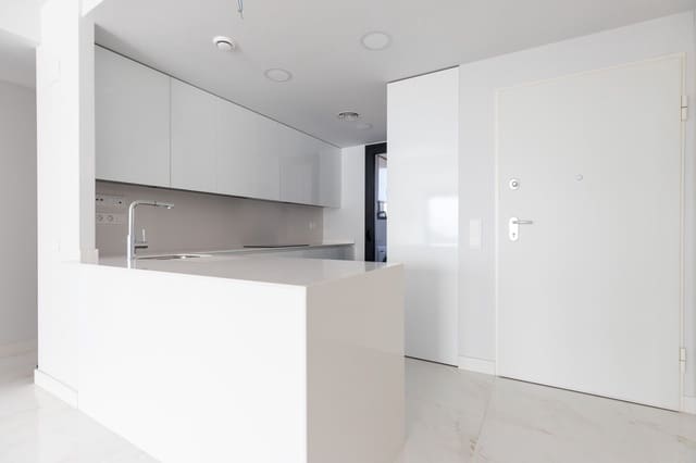 3 sovrum Lägenhet till salu i Benidorm med pool garage - 641 250 € (Ref: 9366980)