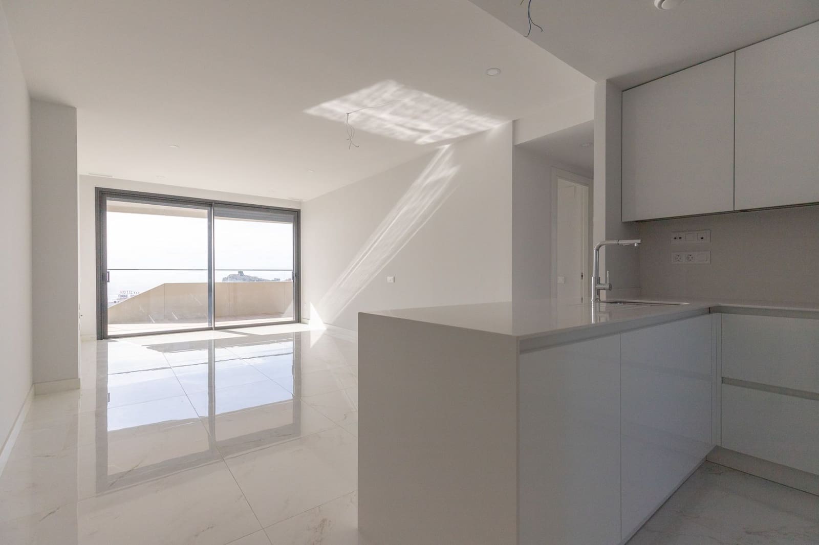 3 sovrum Lägenhet till salu i Benidorm med pool garage - 641 250 € (Ref: 9366980)