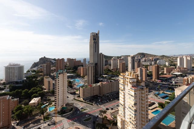 3 sovrum Lägenhet till salu i Benidorm med pool garage - 641 250 € (Ref: 9366980)
