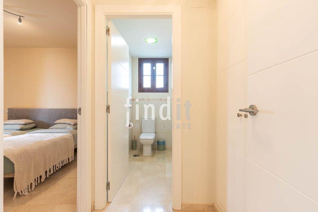 3 bedroom Villa for sale in Finestrat with pool garage - € 680,000 (Ref: 9393882)