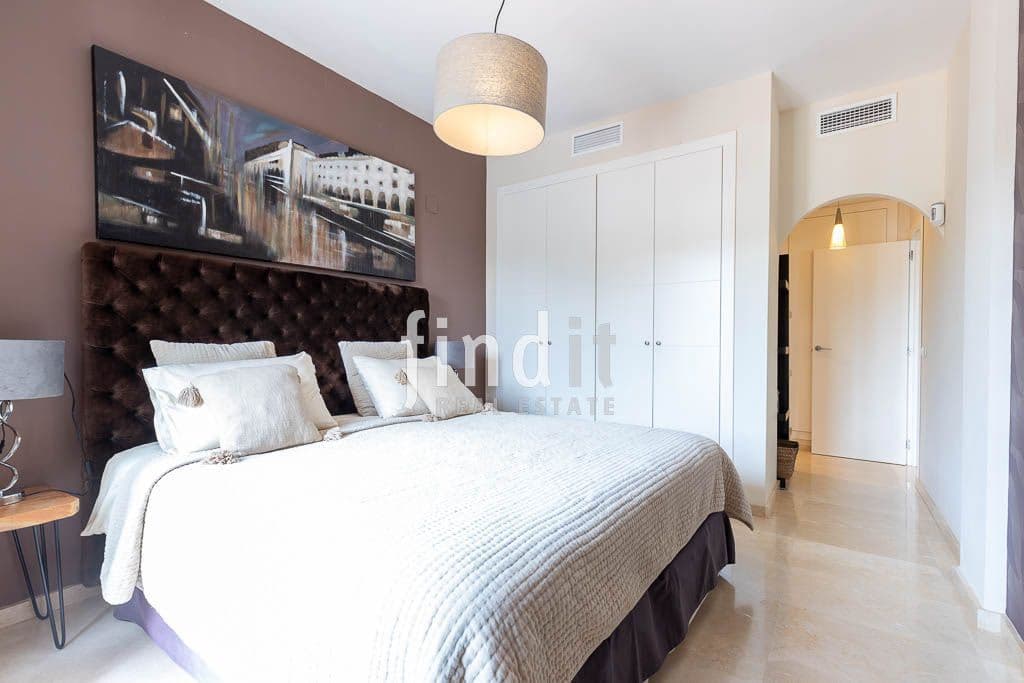 3 bedroom Villa for sale in Finestrat with pool garage - € 680,000 (Ref: 9393882)