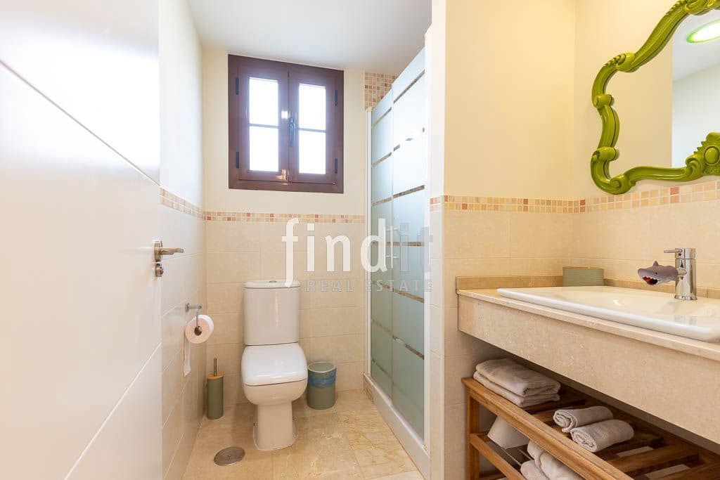 3 bedroom Villa for sale in Finestrat with pool garage - € 680,000 (Ref: 9393882)