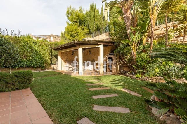 3 Zimmer Villa zu verkaufen in Finestrat mit Pool Garage - 680.000 € (Ref: 9393882)