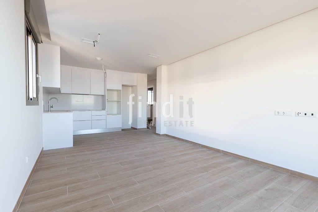 Apartamento de 3 habitaciones en Santa Pola en venta con piscina garaje - 495.000 € (Ref: 9400432)