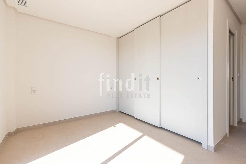 3 soveværelse Lejlighed til salg i Santa Pola med swimmingpool garage - € 375.000 (Ref: 9400433)