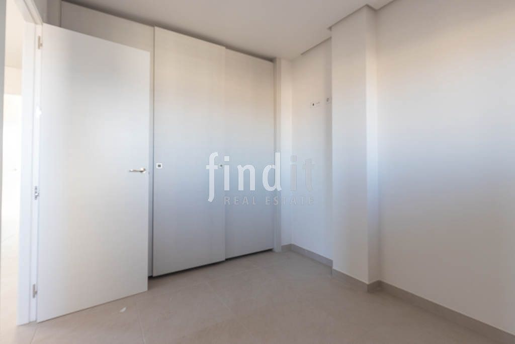 3 soveværelse Lejlighed til salg i Santa Pola med swimmingpool garage - € 375.000 (Ref: 9400433)