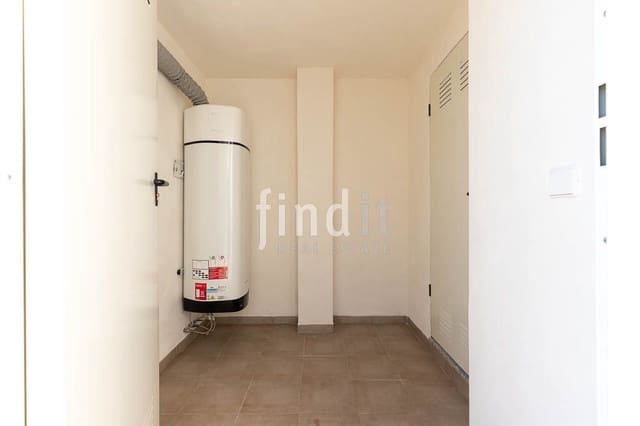 2 bedroom Apartment for sale in Santa Pola with pool garage - € 420,000 (Ref: 9402941)