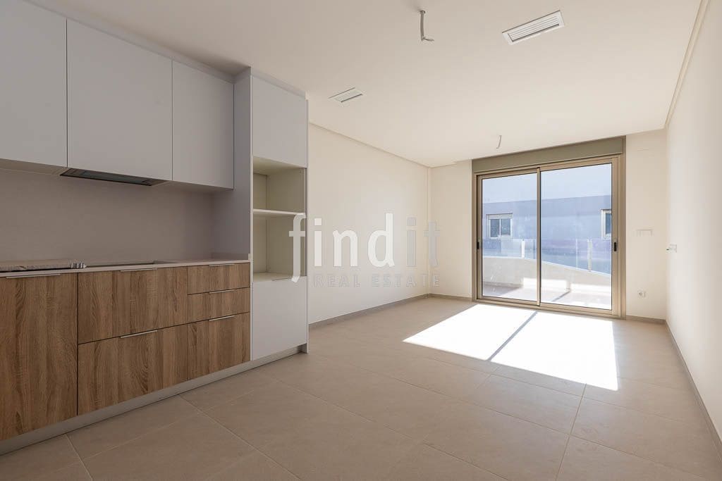 2 bedroom Apartment for sale in Santa Pola with pool garage - € 420,000 (Ref: 9402941)