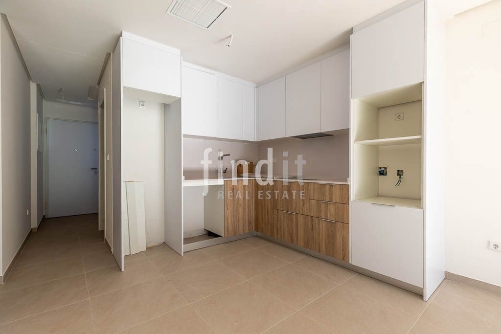 2 bedroom Apartment for sale in Santa Pola with pool garage - € 420,000 (Ref: 9402941)