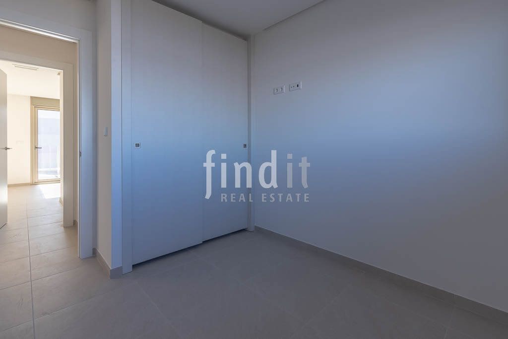 2 bedroom Apartment for sale in Santa Pola with pool garage - € 420,000 (Ref: 9402941)