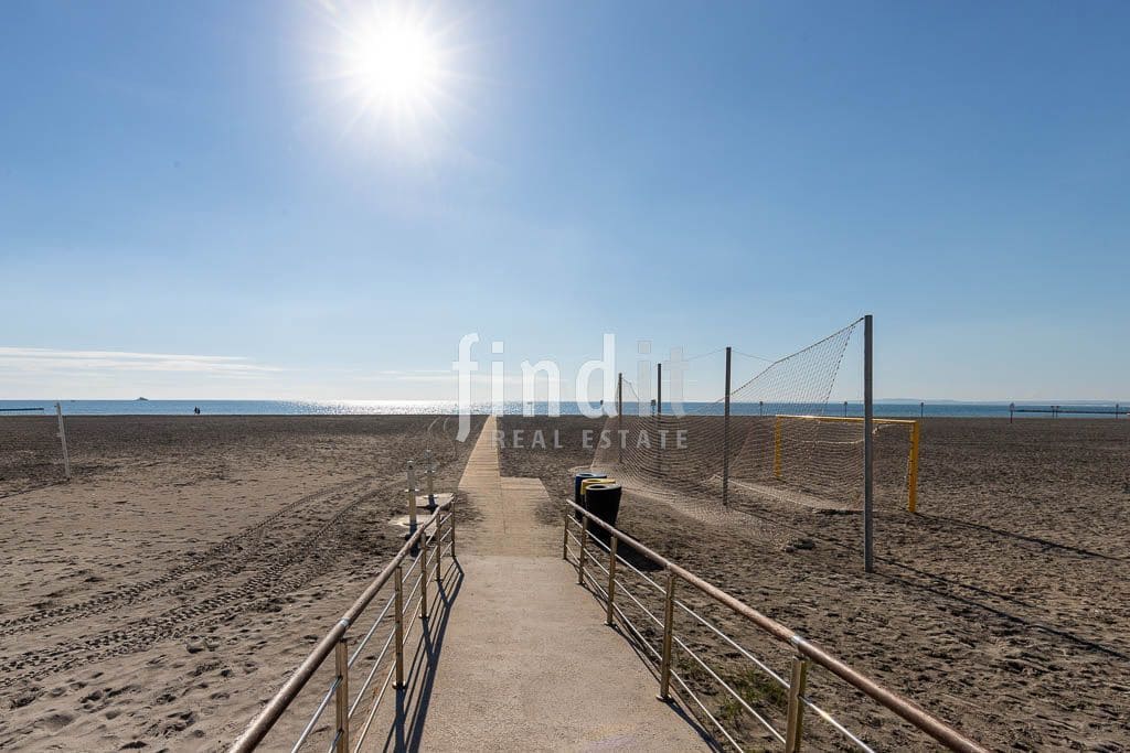 2 bedroom Apartment for sale in Santa Pola with pool garage - € 420,000 (Ref: 9402941)