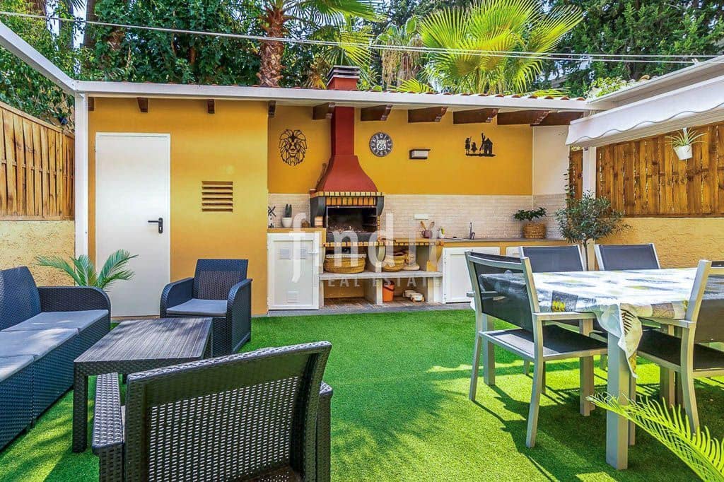 2 sovrum Lägenhet till salu i Albir med pool - 315 000 € (Ref: 9410623)