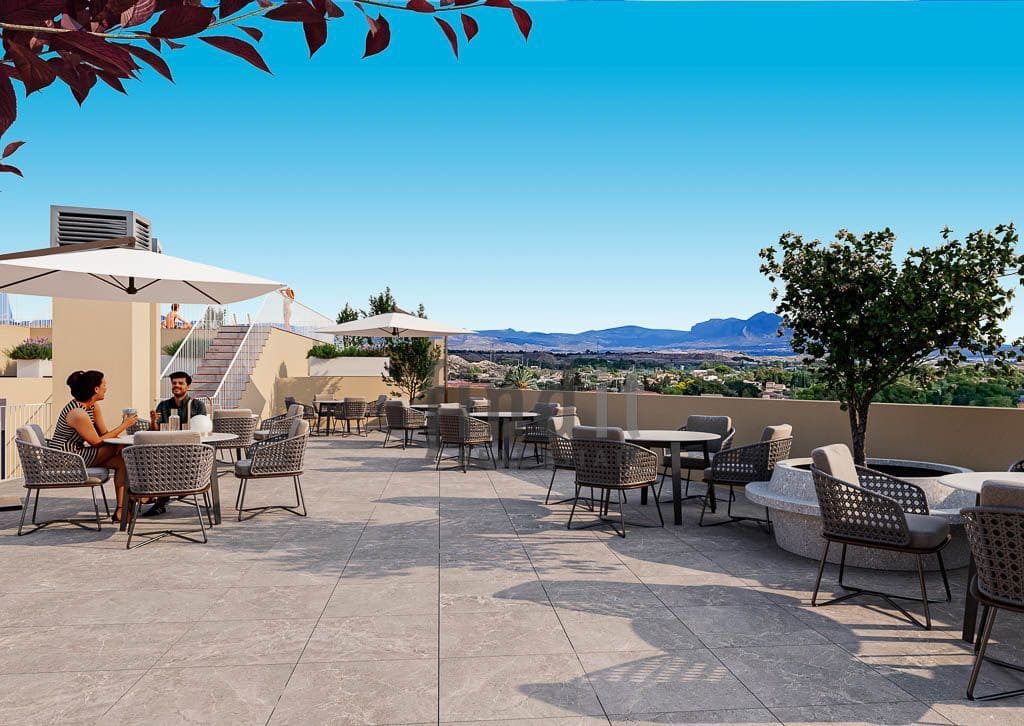 2 soverom Leilighet til salgs i Alicante by med svømmebasseng garasje - € 220 000 (Ref: 9513123)