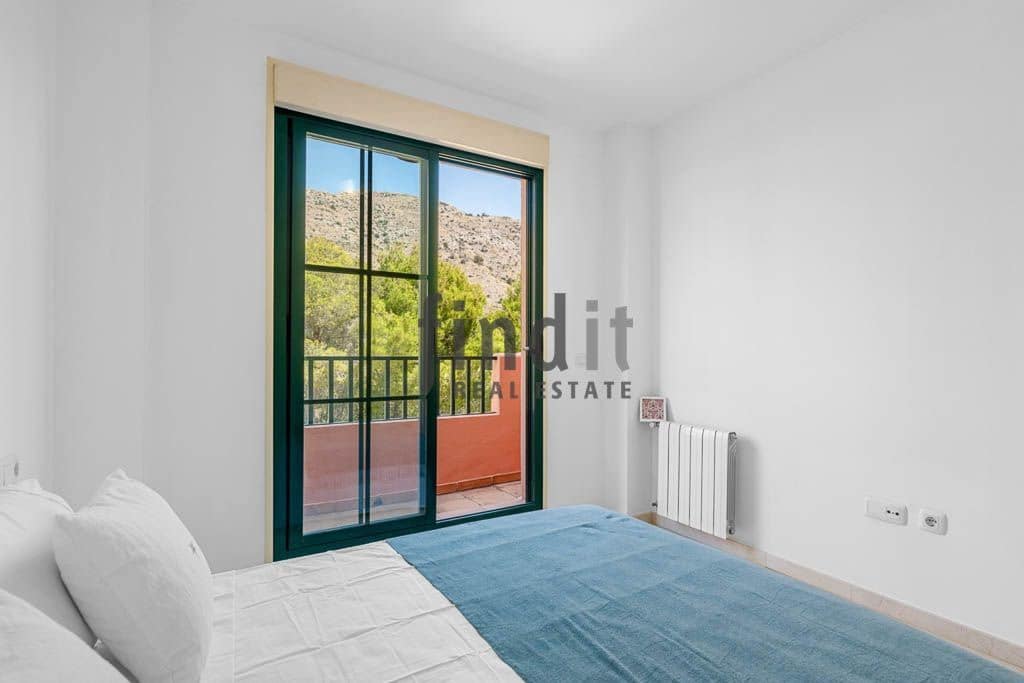 2 soverom Leilighet til salgs i Finestrat med svømmebasseng garasje - € 395 000 (Ref: 9547692)