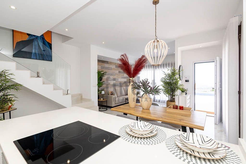 3 sypialnia Willa na sprzedaż w Polop z basenem garażem - 598 000 € (Ref: 9570699)