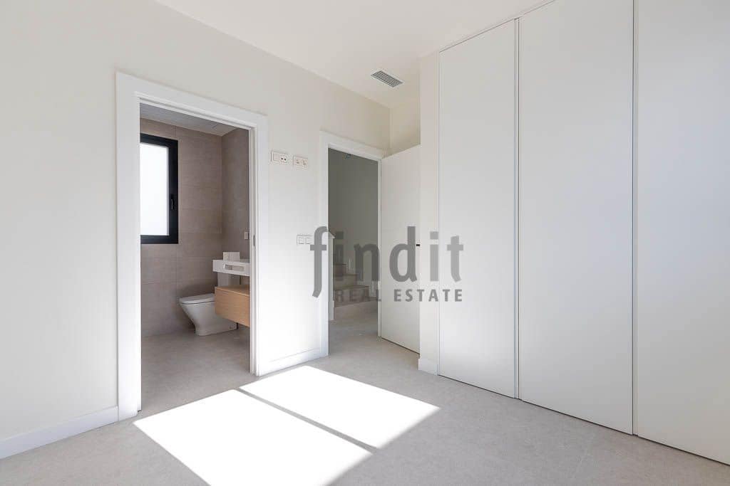 3 bedroom Villa for sale in Finestrat with pool garage - € 575,000 (Ref: 9625349)