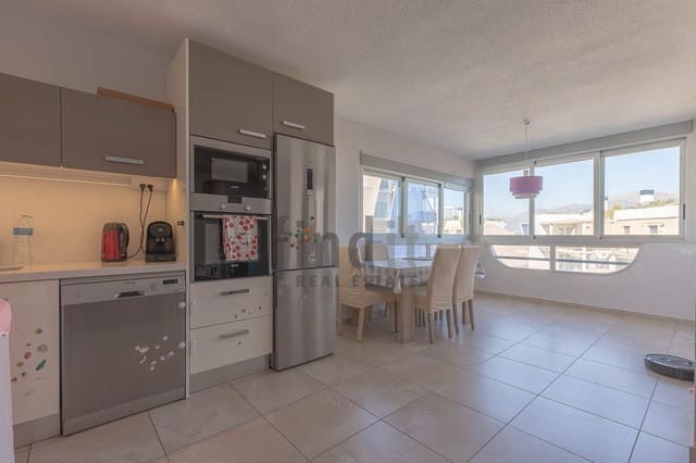 2 bedroom Apartment for sale in Albir, Alfaz del Pi / L'Alfàs del Pi with garage - € 325,000 (Ref: 9665951)