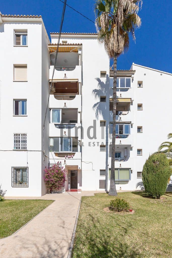 2 bedroom Apartment for sale in Albir with garage - € 325,000 (Ref: 9665951)