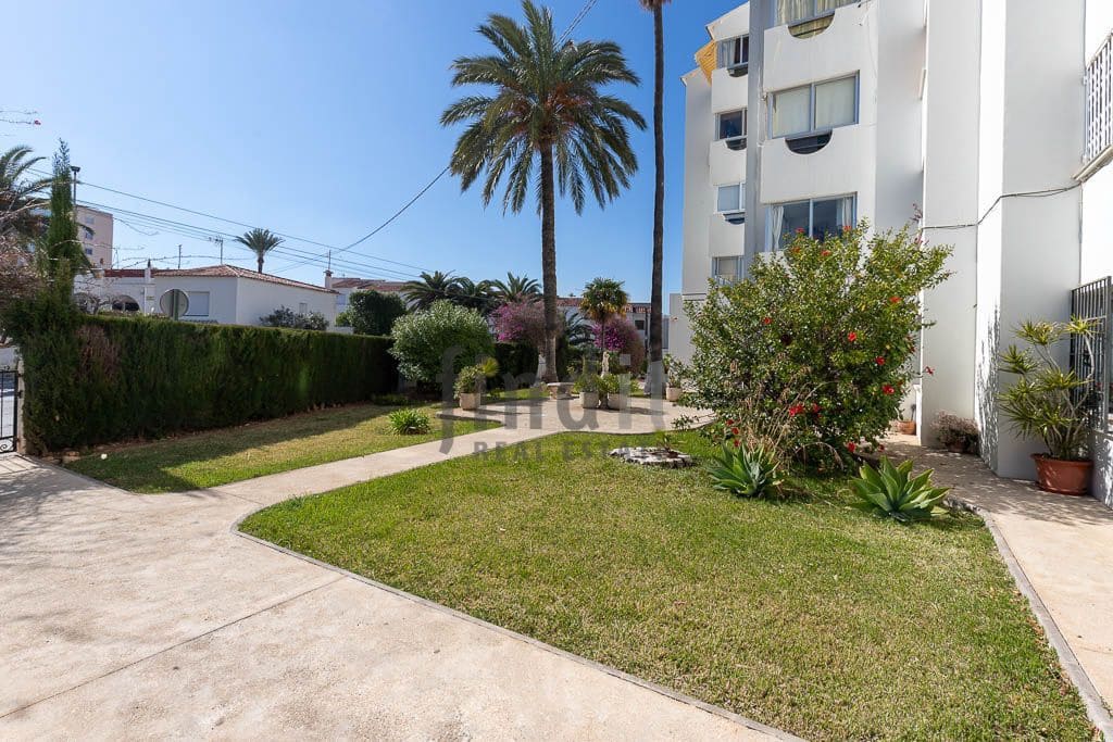 2 bedroom Apartment for sale in Albir with garage - € 325,000 (Ref: 9665951)