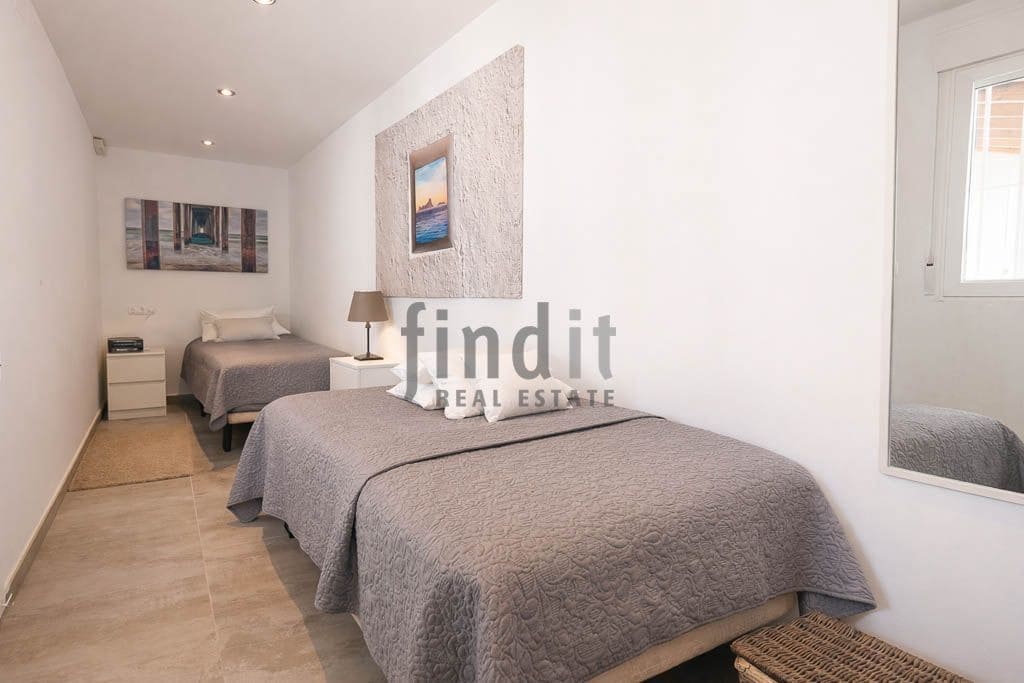 3 bedroom Villa for sale in Albir with pool garage - € 549,000 (Ref: 9807670)