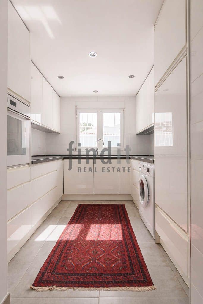 3 bedroom Villa for sale in Albir with pool garage - € 549,000 (Ref: 9807670)