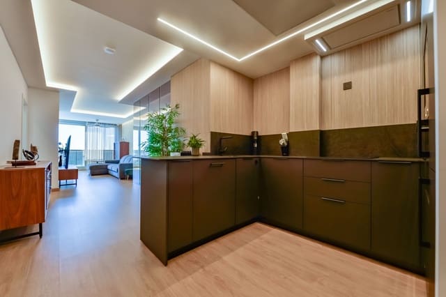 4 bedroom Apartment for sale in Altea with pool garage - € 599,000 (Ref: 9828289)
