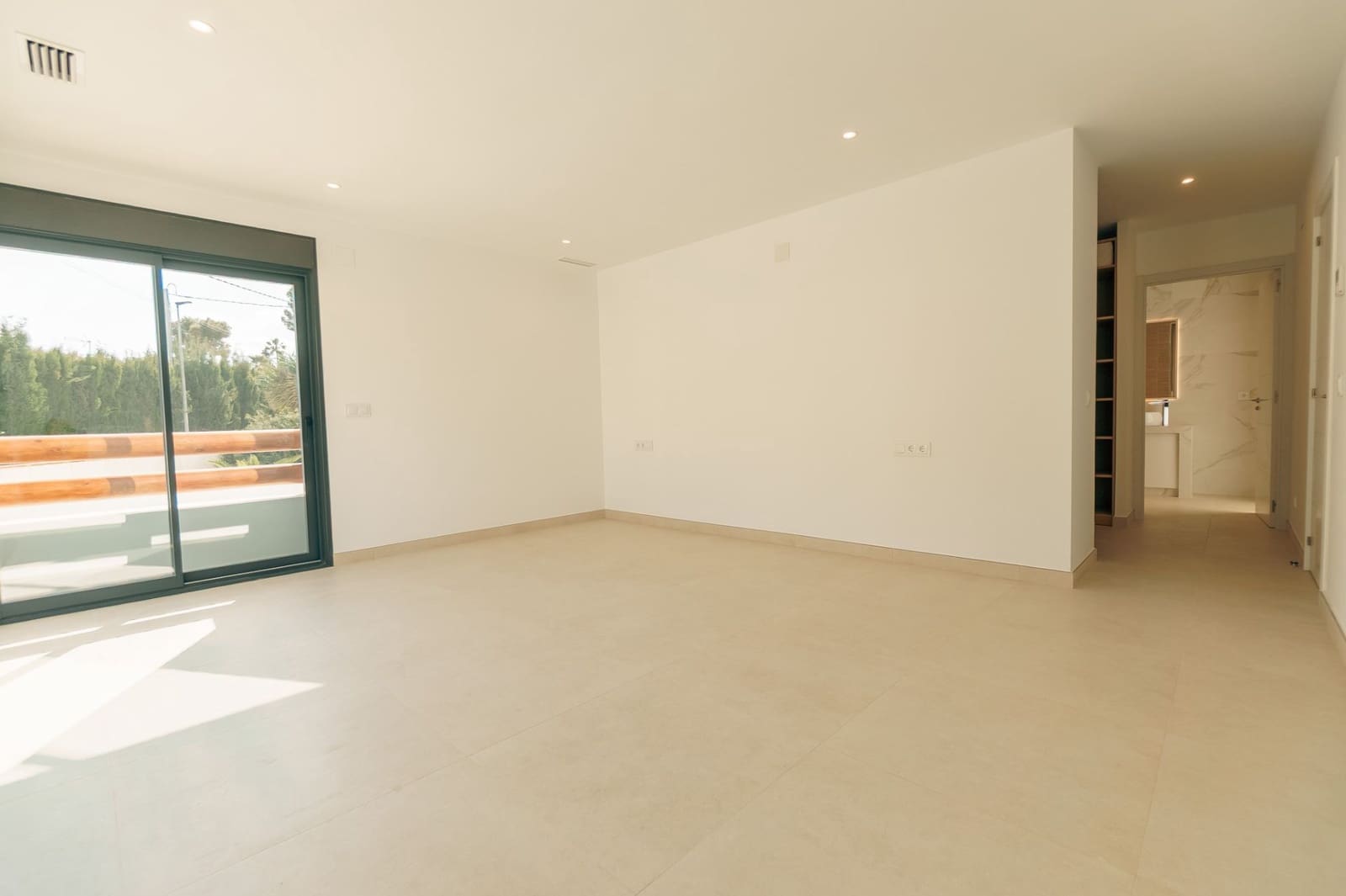 4 soveværelse Villa til salg i Albir med swimmingpool - € 1.195.000 (Ref: 9842146)