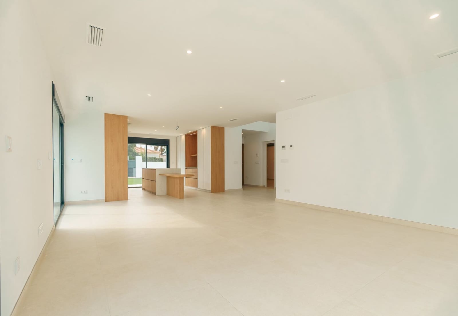 4 soveværelse Villa til salg i Albir med swimmingpool - € 1.195.000 (Ref: 9842146)
