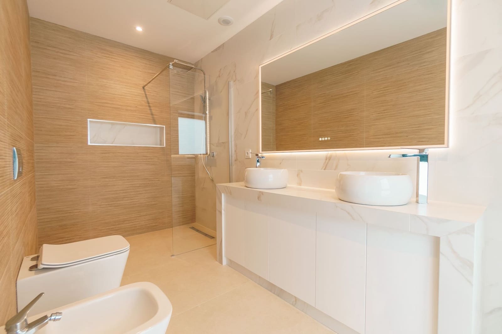 4 soveværelse Villa til salg i Albir med swimmingpool - € 1.195.000 (Ref: 9842146)