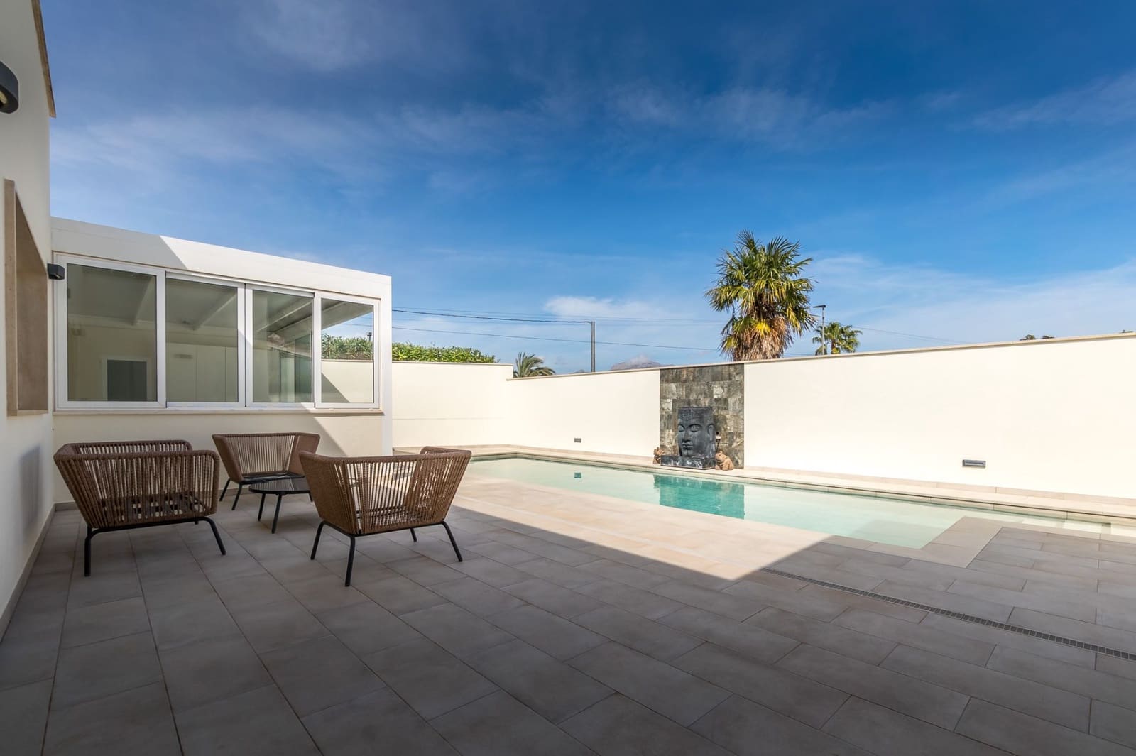 4 soveværelse Villa til salg i Albir med swimmingpool - € 1.150.000 (Ref: 9842147)