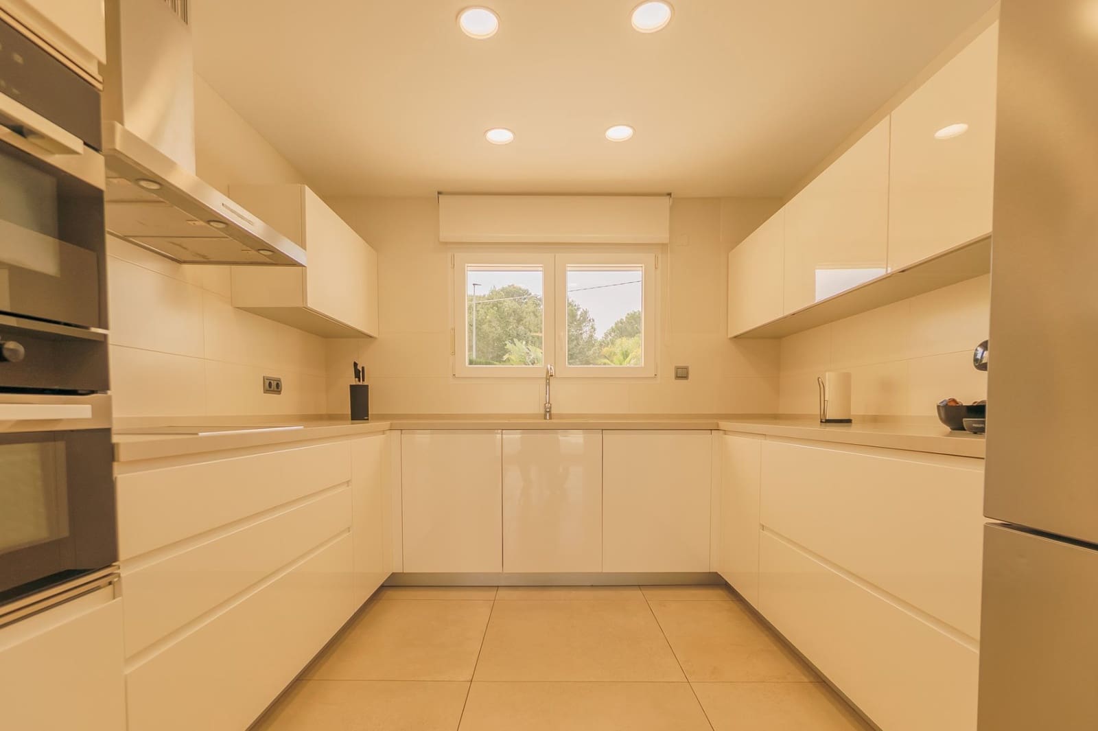 4 soveværelse Villa til salg i Albir med swimmingpool - € 1.150.000 (Ref: 9842147)
