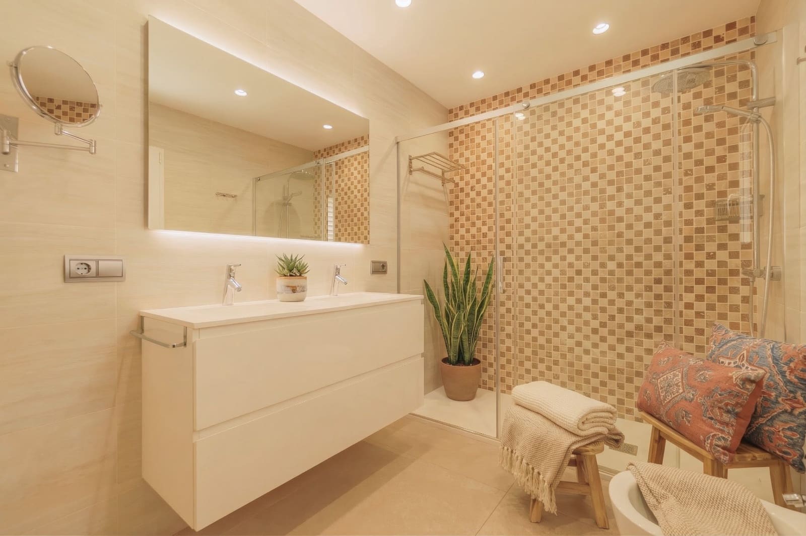 4 soveværelse Villa til salg i Albir med swimmingpool - € 1.150.000 (Ref: 9842147)