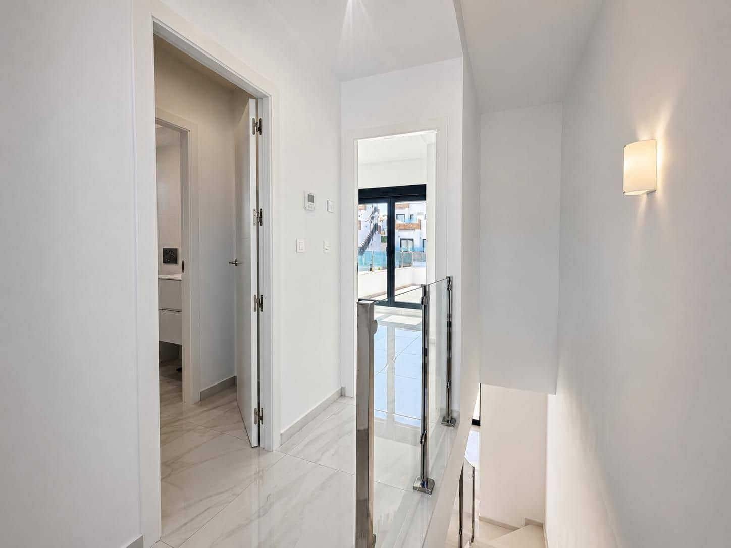 Chalet de 3 habitaciones en Polop en venta con piscina - 489.000 € (Ref: 9902817)
