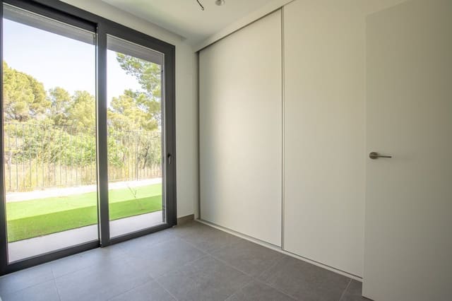3 soveværelse Villa til salg i Polop med swimmingpool garage - € 470.000 (Ref: 9932825)